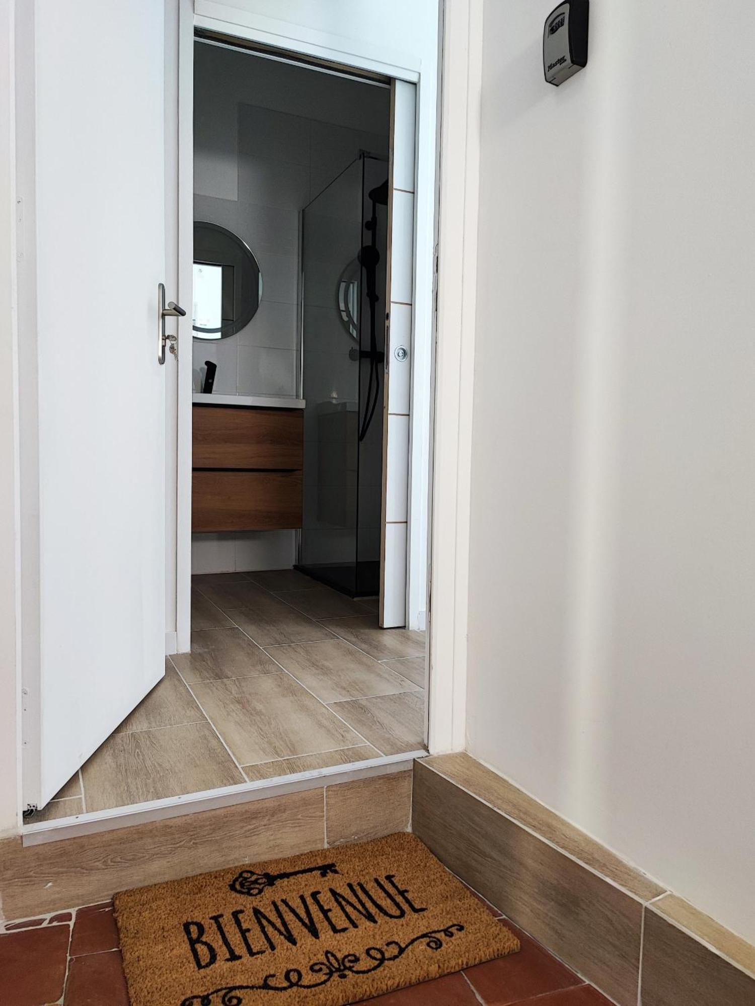 Pause Entre Cite Et Bastide *Clim *Wifi *Smart Tv Apartment Carcassonne Exterior photo